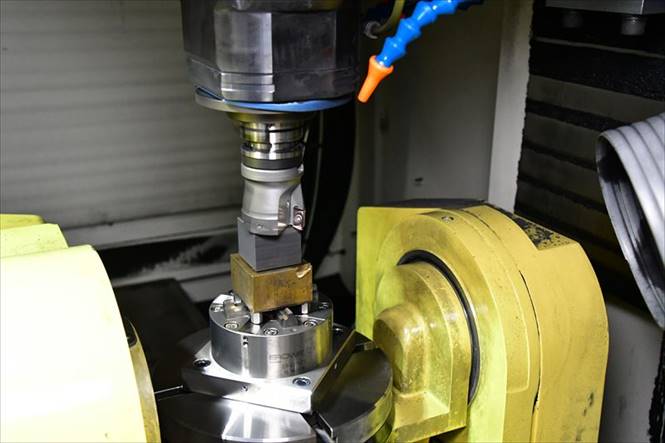 FUNUC ROBODRILL　α-D21LiB5ADV